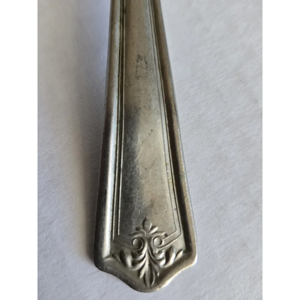 Antique Wm A Rogers Nickel Silver Lettuce Salad Serving Fork Ornate Scroll